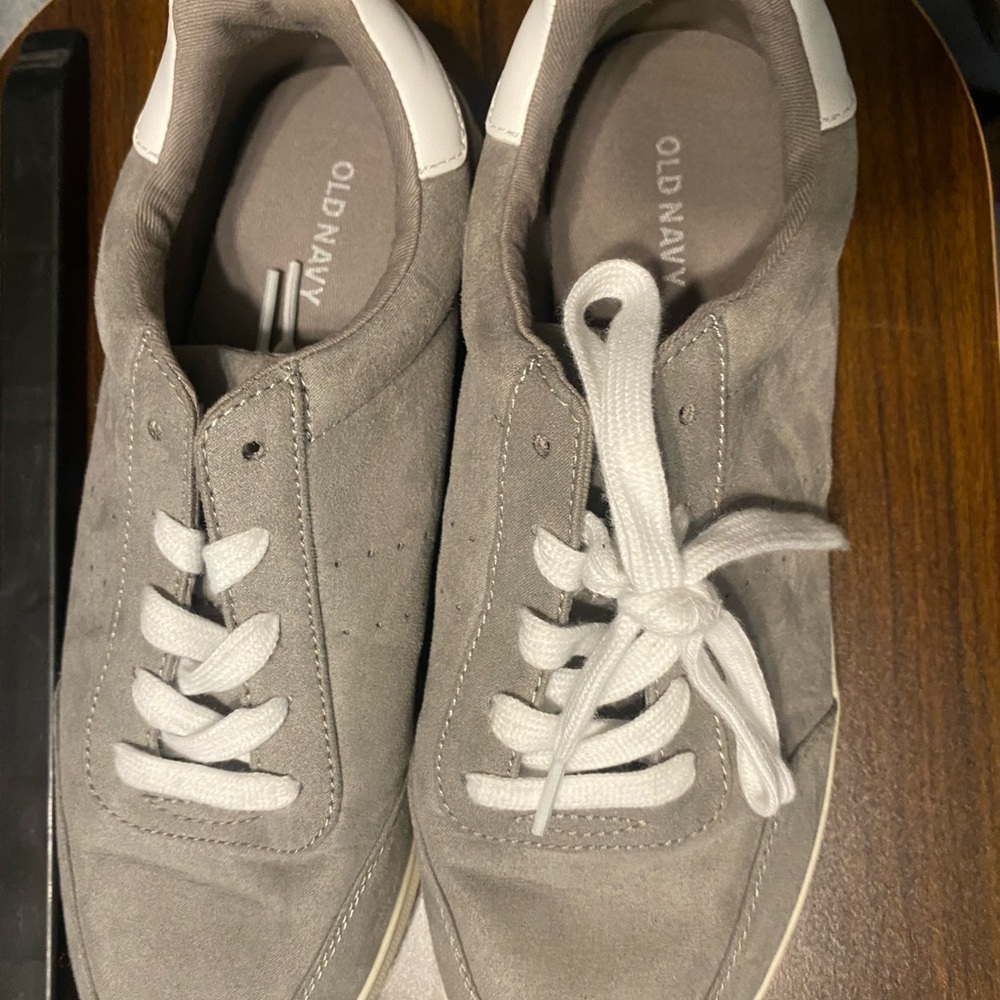 Old Navy Gray Shoes